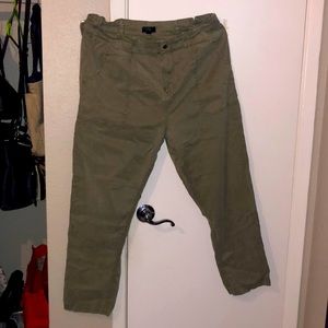 Green high waisted cargo pants